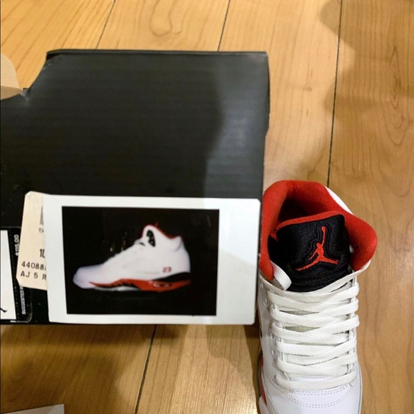 Jordan 4 fire red size 4.5 - Picture 8 of 9